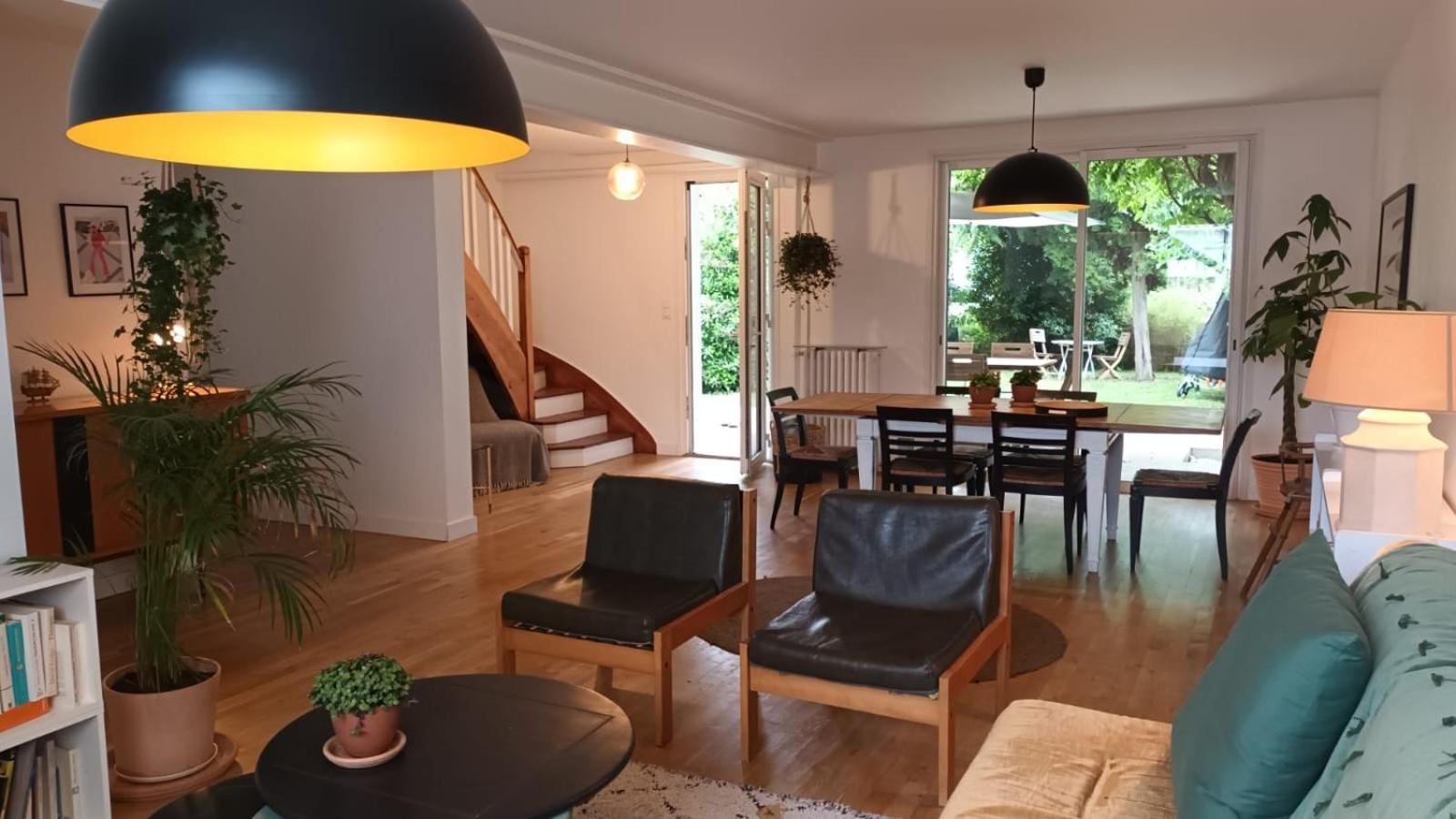 Loue Maison 10 Couchages A La Rochelle Avec Jardin, Proche Plage Luaran gambar